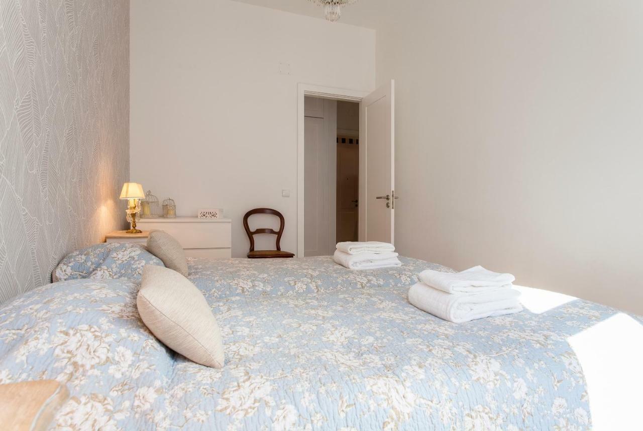 Chiado 4-Bedroom Flat Lissabon Exterior foto